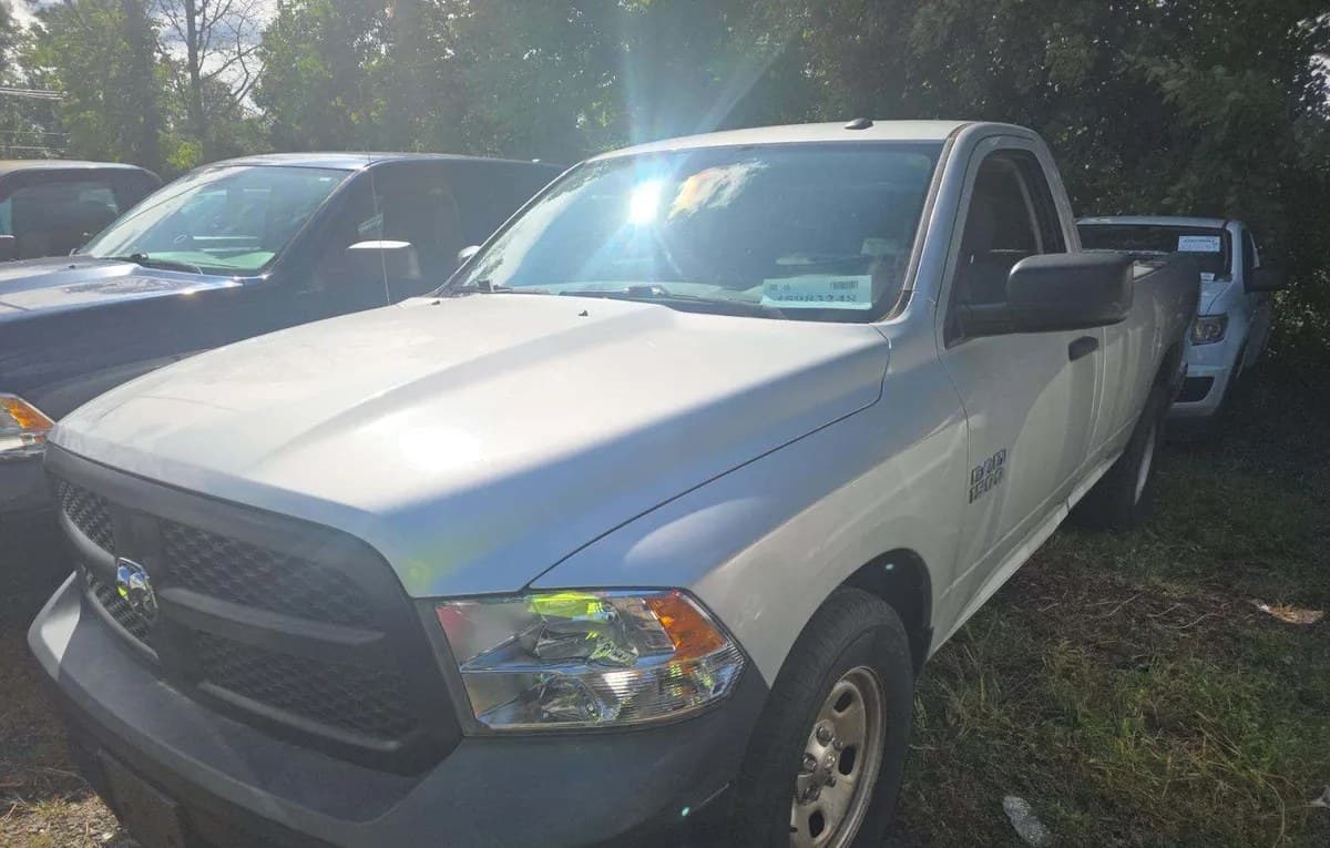 2017 RAM 1500 TRADESMAN REGULAR CAB LONG BED 2