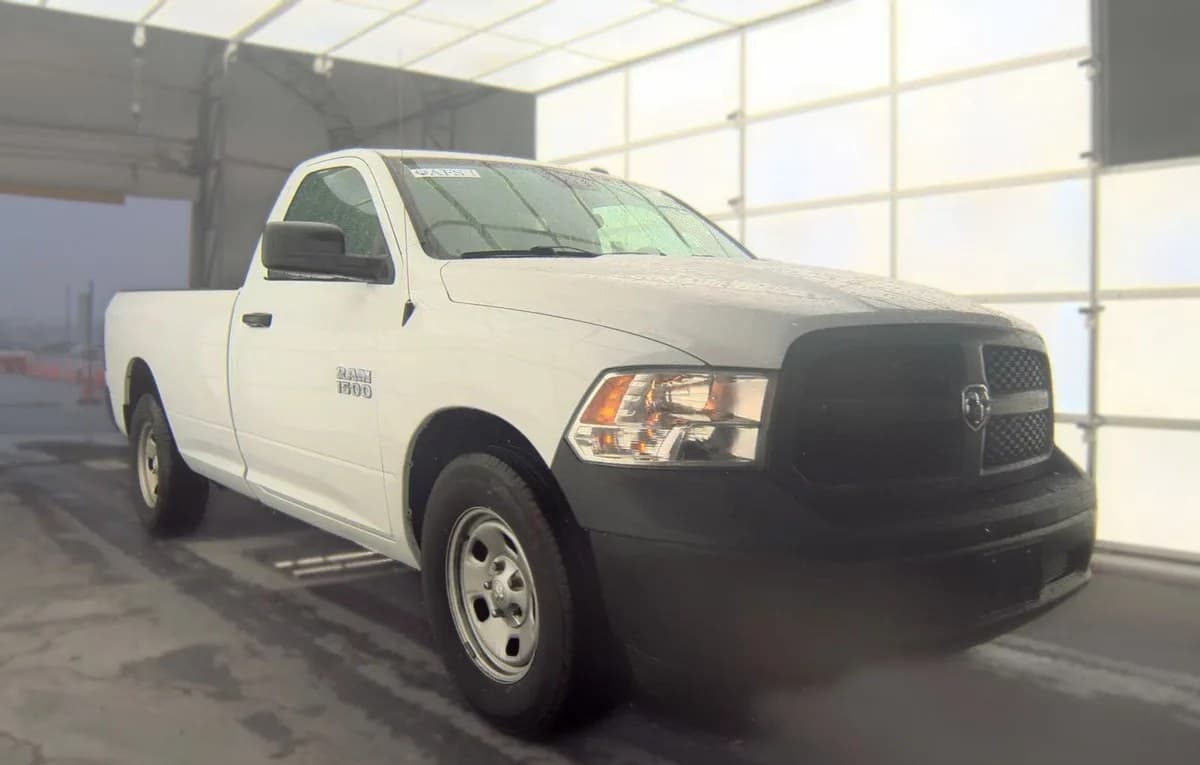 2018 RAM 1500 EXPRESS REGULAR CAB LONG BED 4