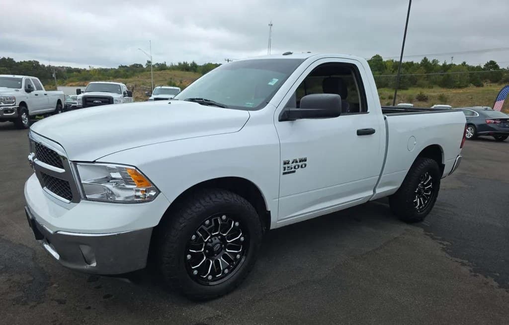 2022 RAM 1500 CLASSIC TRADESMAN REGULAR CAB MEDIUM BED 1