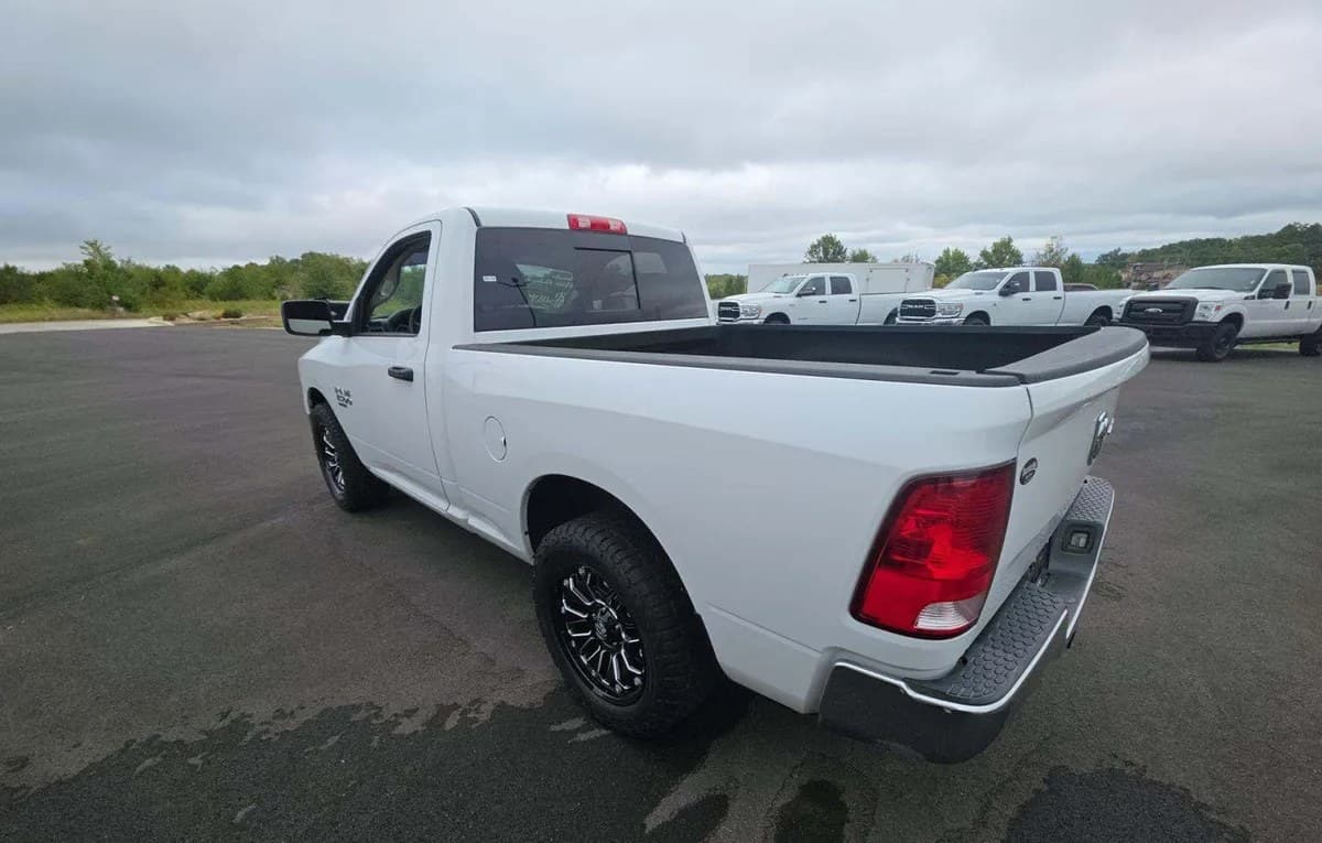 2022 RAM 1500 CLASSIC TRADESMAN REGULAR CAB MEDIUM BED 3
