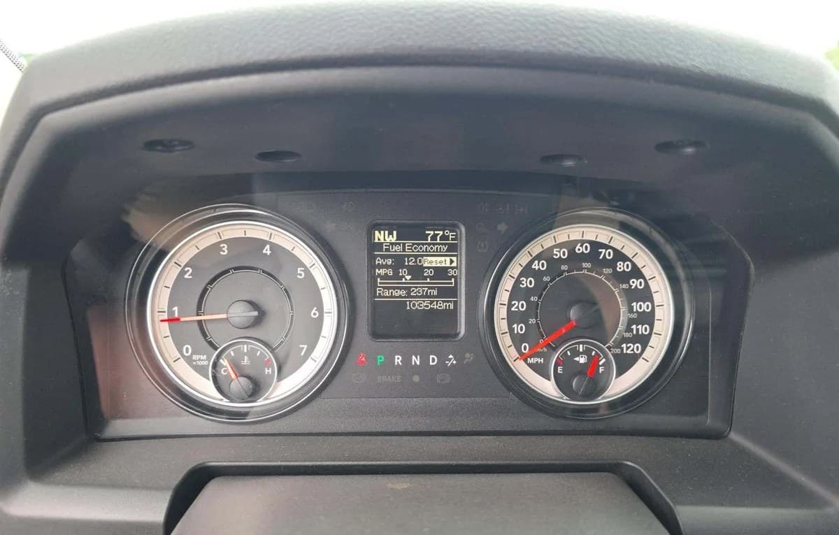 2022 RAM 1500 CLASSIC TRADESMAN REGULAR CAB MEDIUM BED 6