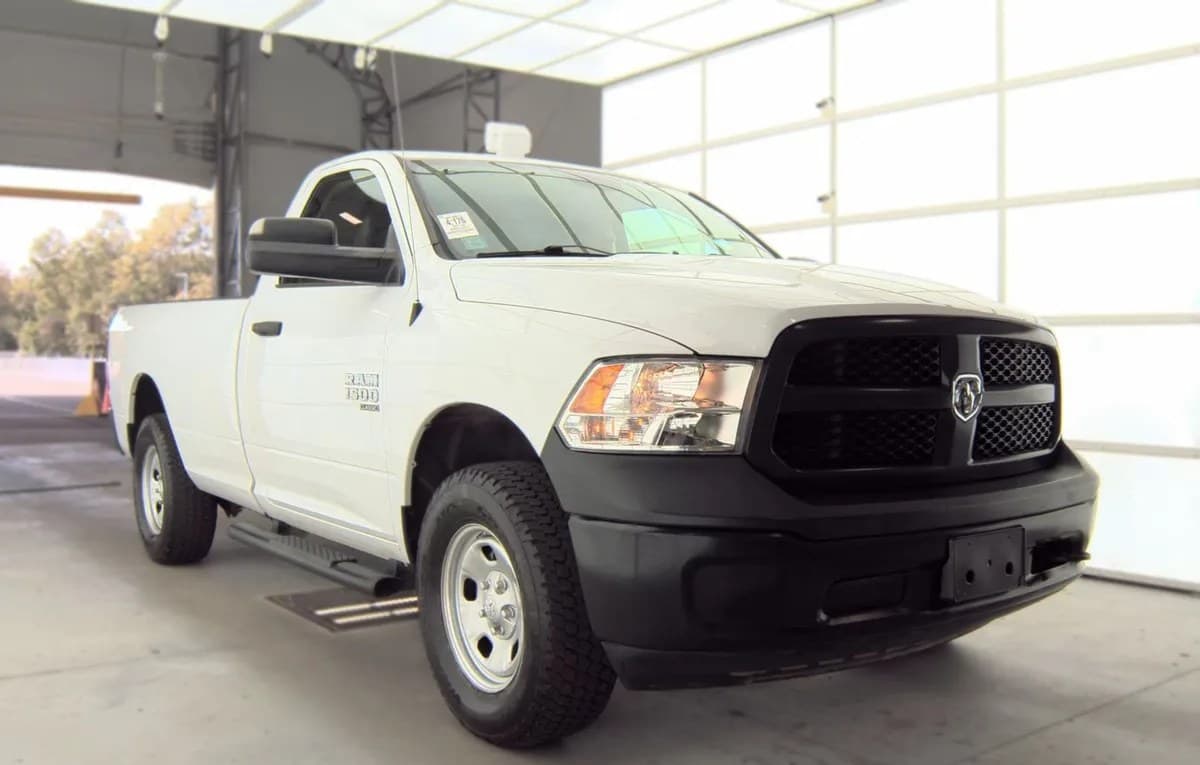 2019 RAM 1500 CLASSIC TRADESMAN REGULAR CAB LONG BED 4