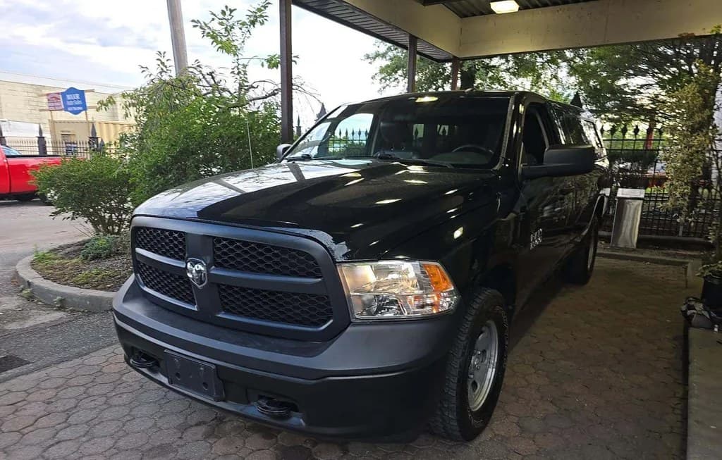 2017 RAM 1500 TRADESMAN REGULAR CAB LONG BED 1