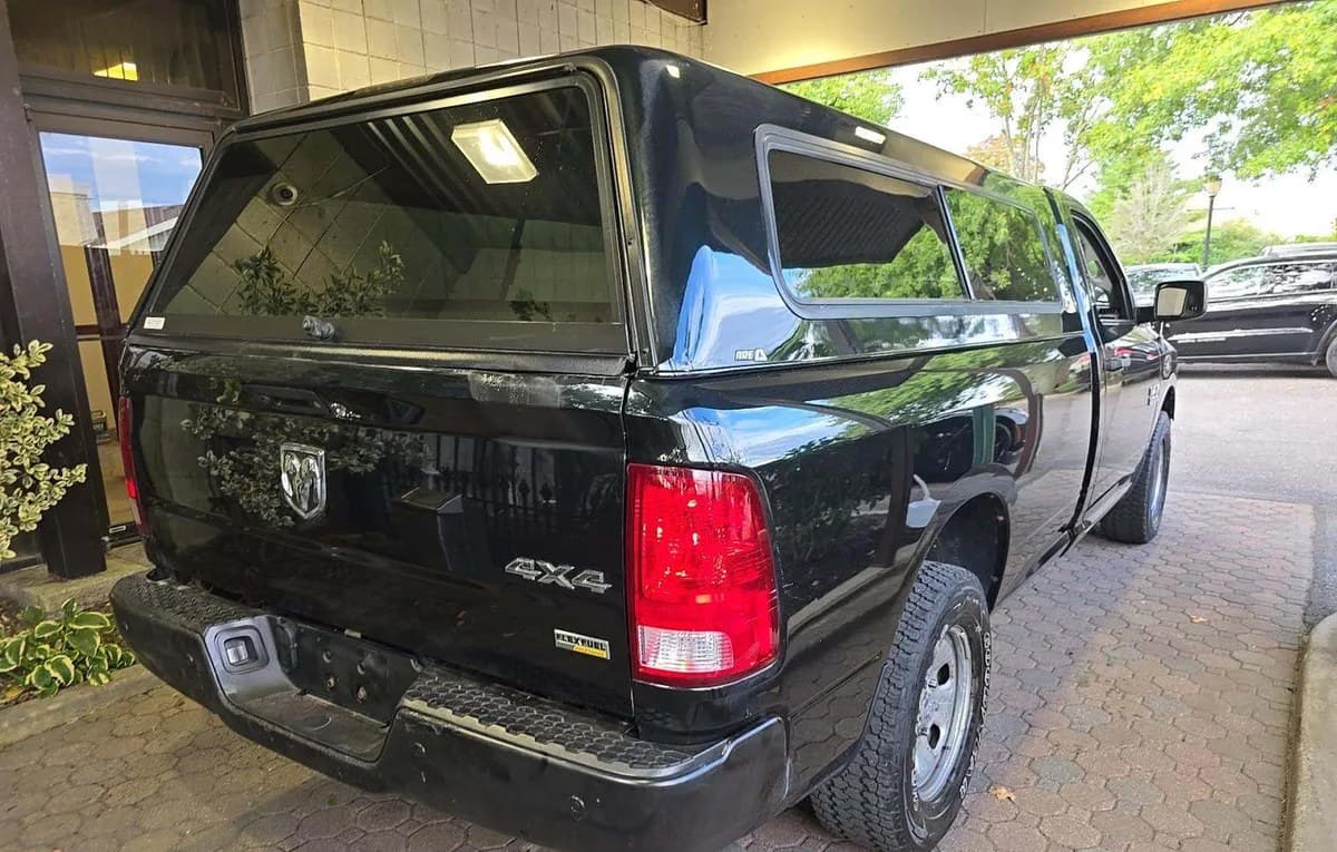 2017 RAM 1500 TRADESMAN REGULAR CAB LONG BED 4