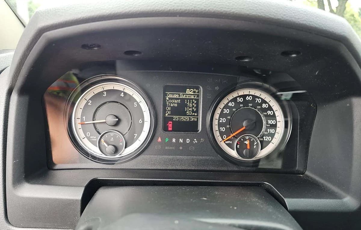 2017 RAM 1500 TRADESMAN REGULAR CAB LONG BED 6