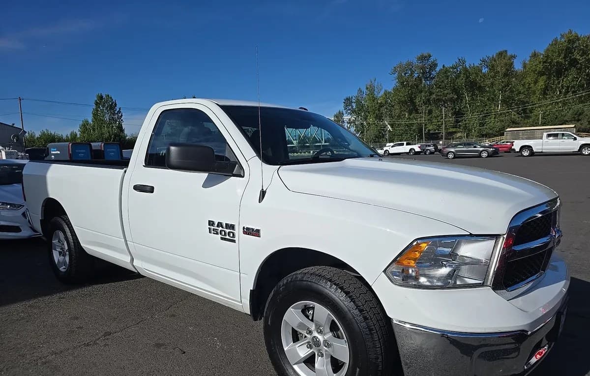 2022 RAM 1500 CLASSIC SLT REGULAR CAB LONG BED 4