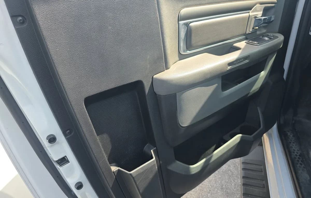 2017 RAM 2500 TRADESMAN REGULAR CAB LONG BED 6