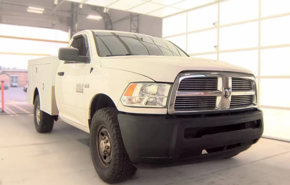 2018 RAM 2500 TRADESMAN REGULAR CAB LONG BED 4
