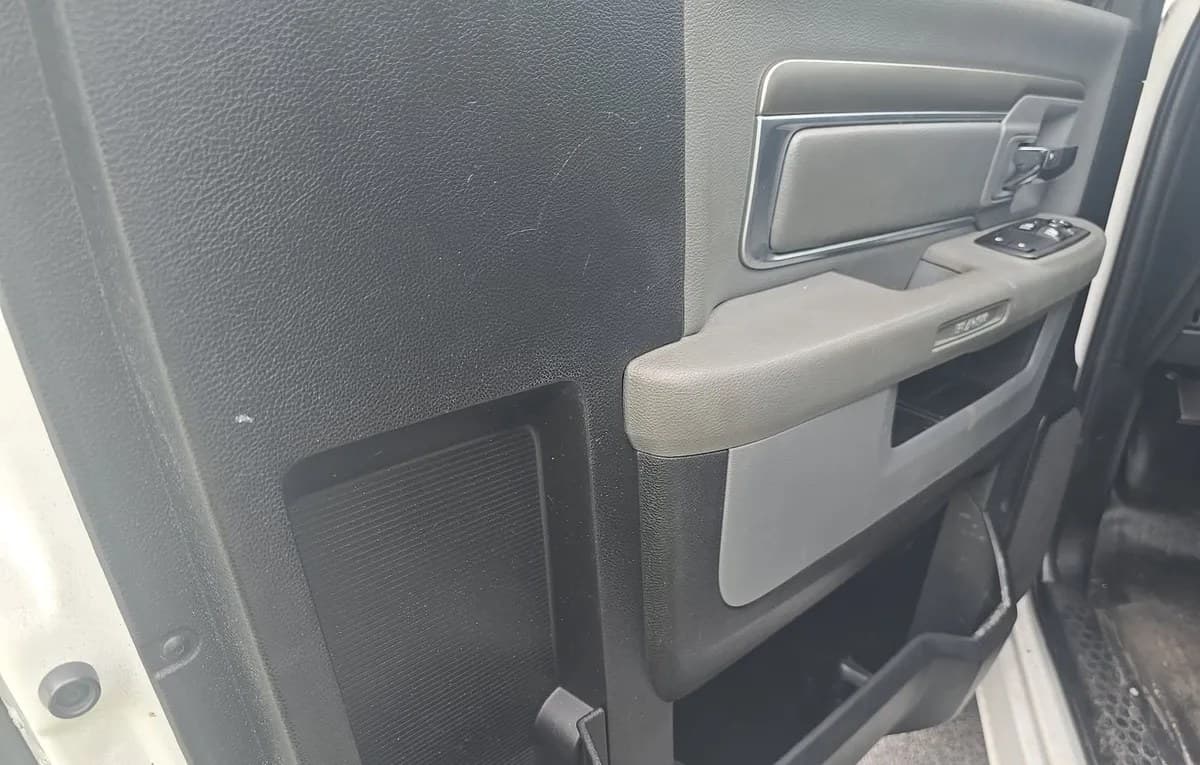 2018 RAM 2500 TRADESMAN REGULAR CAB LONG BED 6
