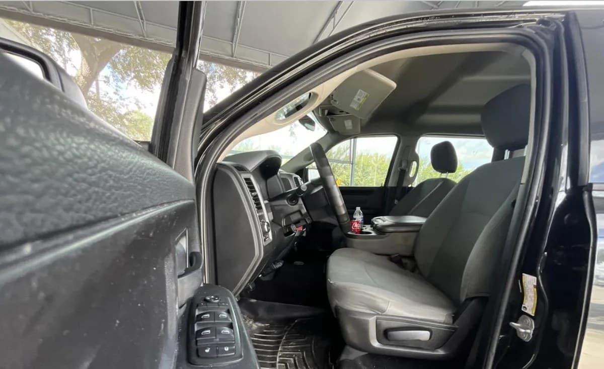 2018 RAM 1500 EXPRESS CREW CAB SHORT BED 6
