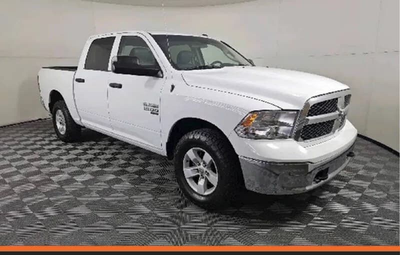 2022 RAM 1500 CLASSIC TRADESMAN CREW CAB SHORT BED