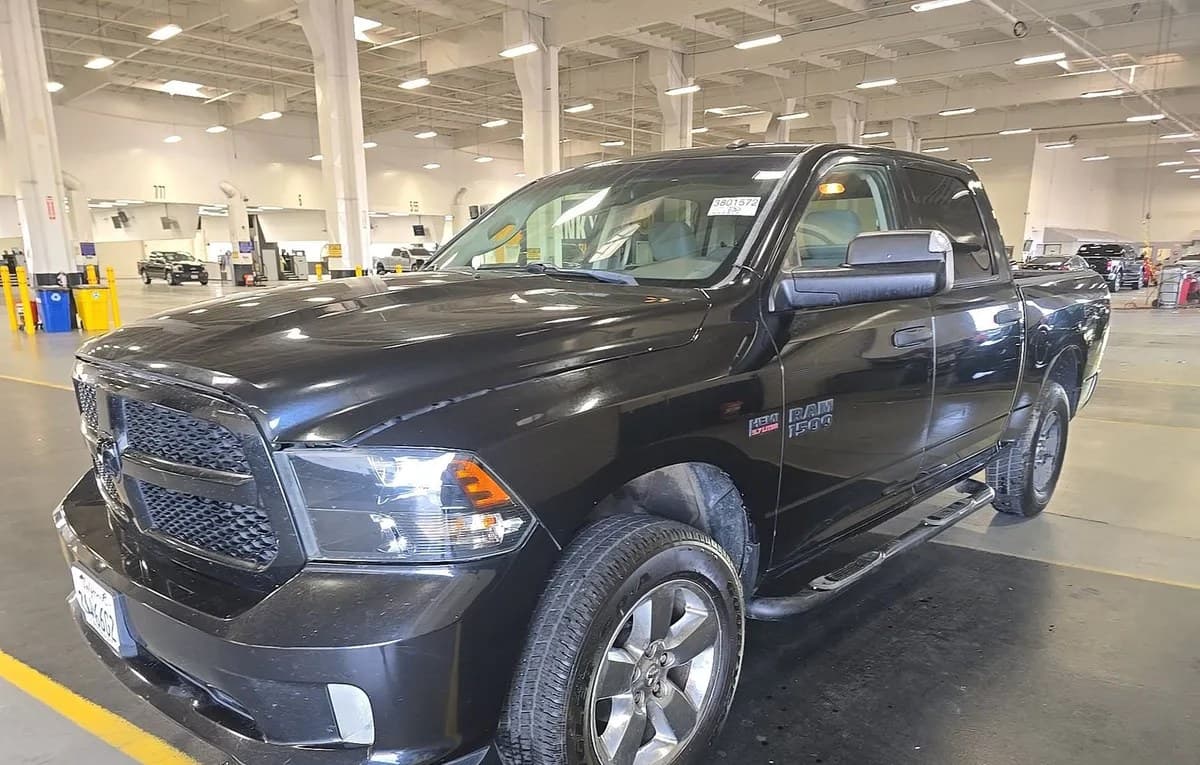 2017 RAM 1500 EXPRESS CREW CAB SHORT BED 2