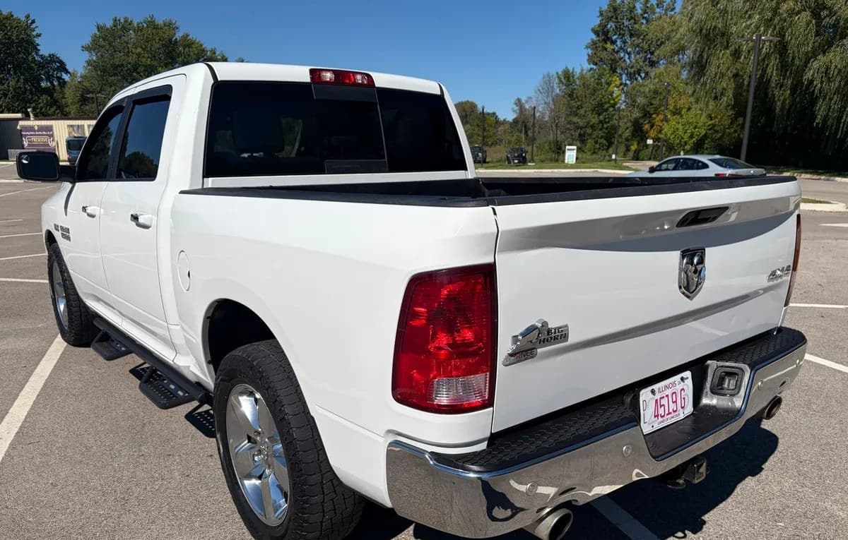 2017 RAM 1500 BIG HORN CREW CAB SHORT BED 4