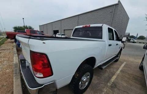 2017 RAM 2500 TRADESMAN CREW CAB MEDIUM BED 4