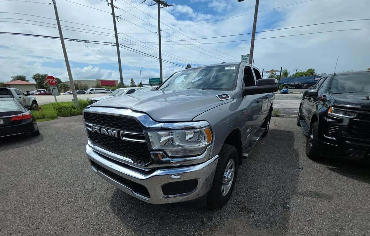 2021 RAM 2500 TRADESMAN CREW CAB MEDIUM BED 2