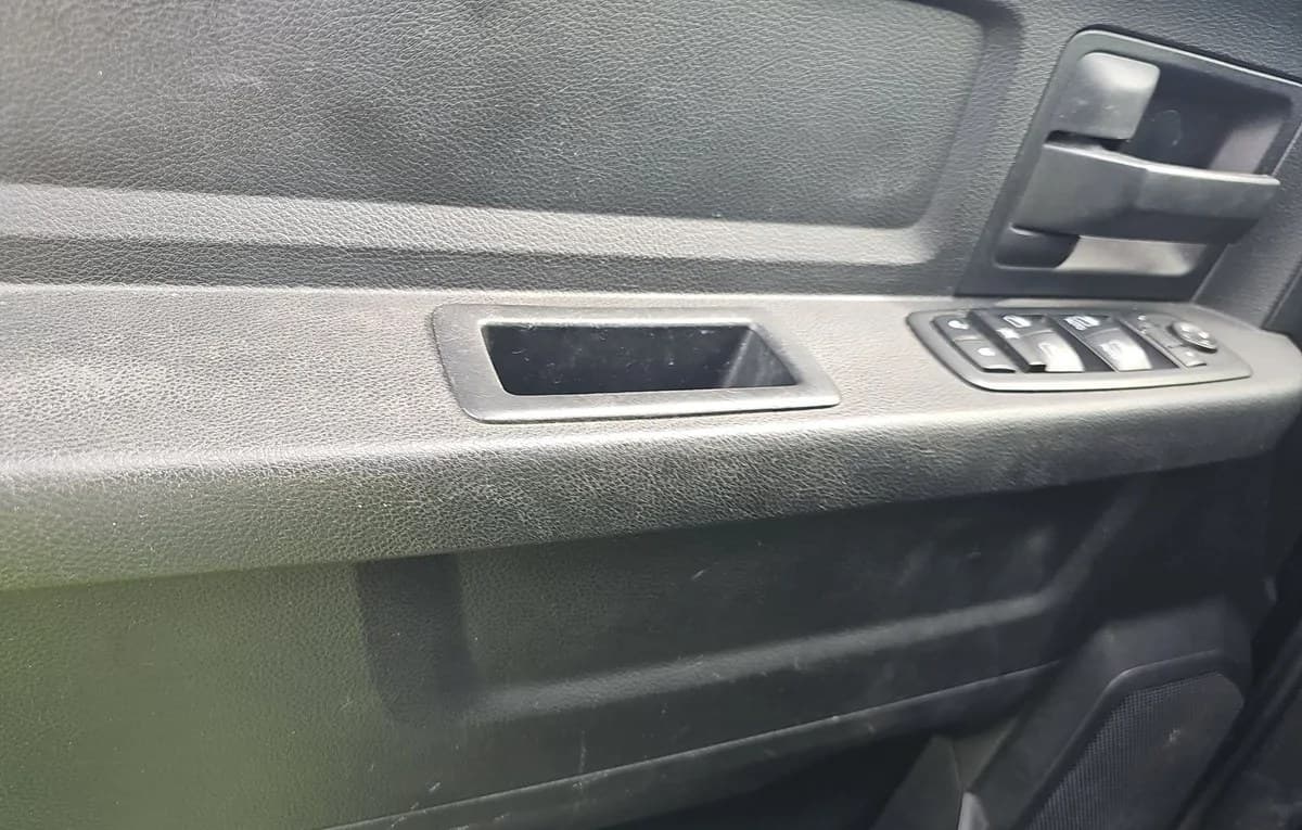 2018 RAM 2500 TRADESMAN CREW CAB MEDIUM BED 6