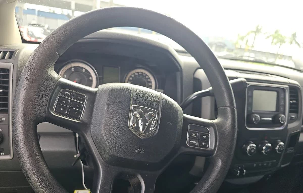 2018 RAM 2500 TRADESMAN CREW CAB MEDIUM BED 7