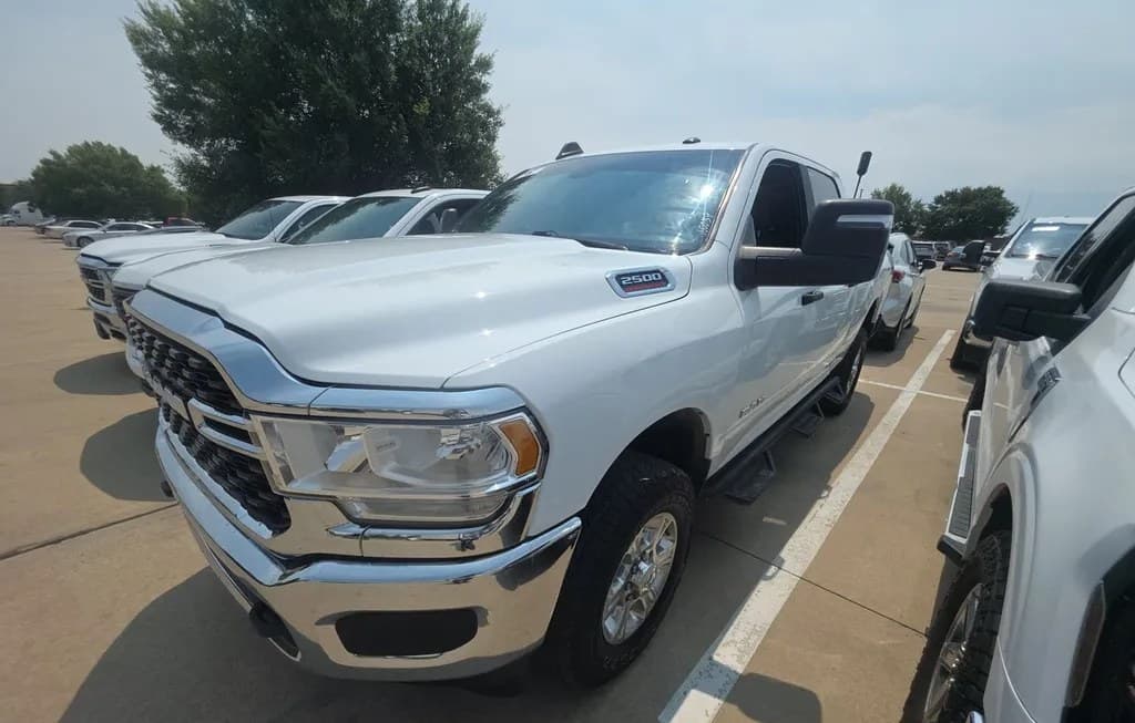 2023 RAM 2500 BIG HORN CREW CAB MEDIUM BED