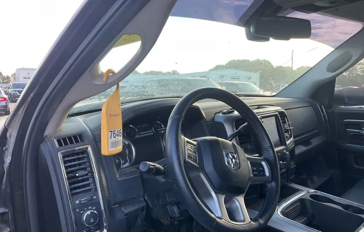 2018 RAM 2500 LARAMIE CREW CAB MEDIUM BED 5