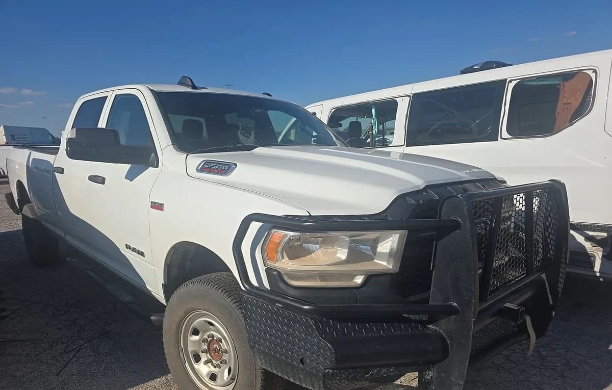 2022 RAM 2500 TRADESMAN CREW CAB LONG BED 4