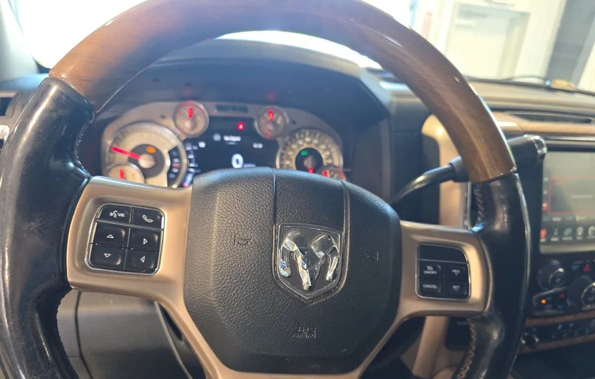2017 RAM 2500 LARAMIE LONGHORN EXTENDED CREW CAB MEDIUM BED 7