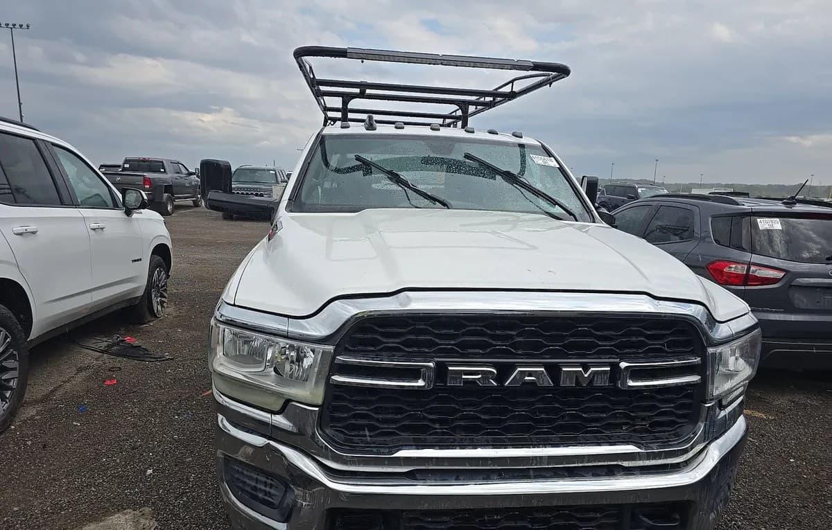 2021 RAM 3500 CAB CHASSIS TRADESMAN CREW CAB DRW 3