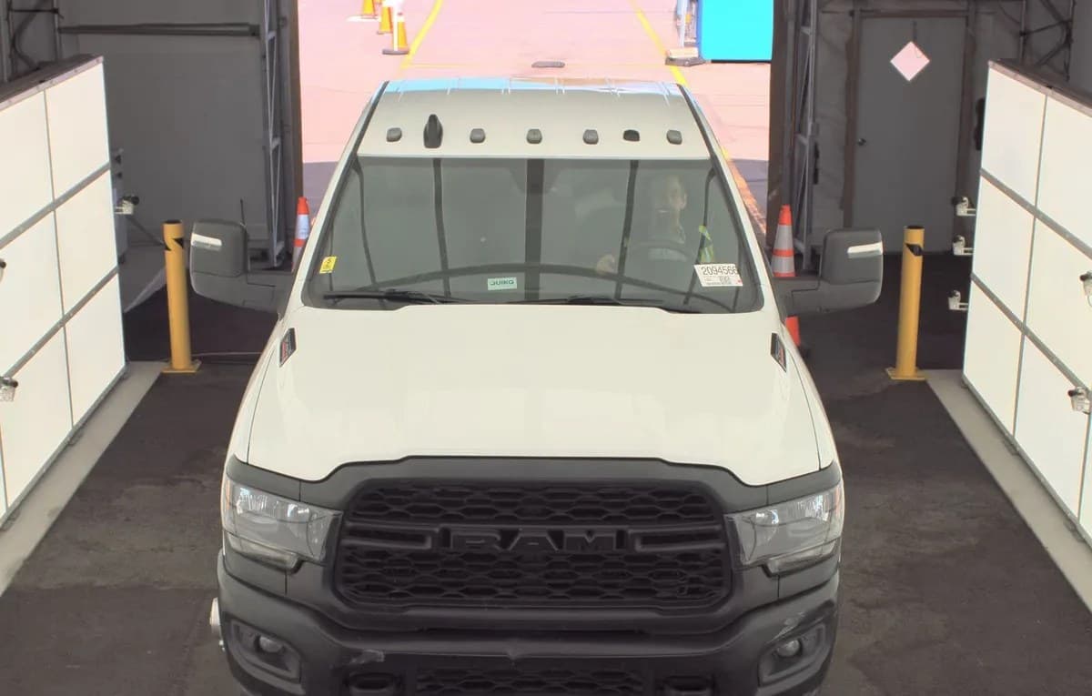 2023 RAM 3500 CAB CHASSIS TRADESMAN CREW CAB DRW 3