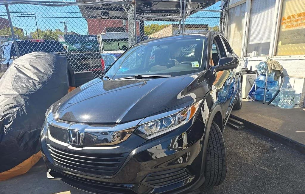 2019 HONDA HR-V LX
