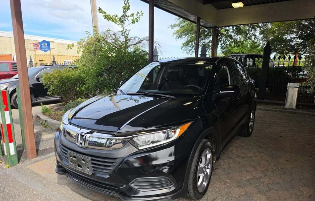 2019 HONDA HR-V LX