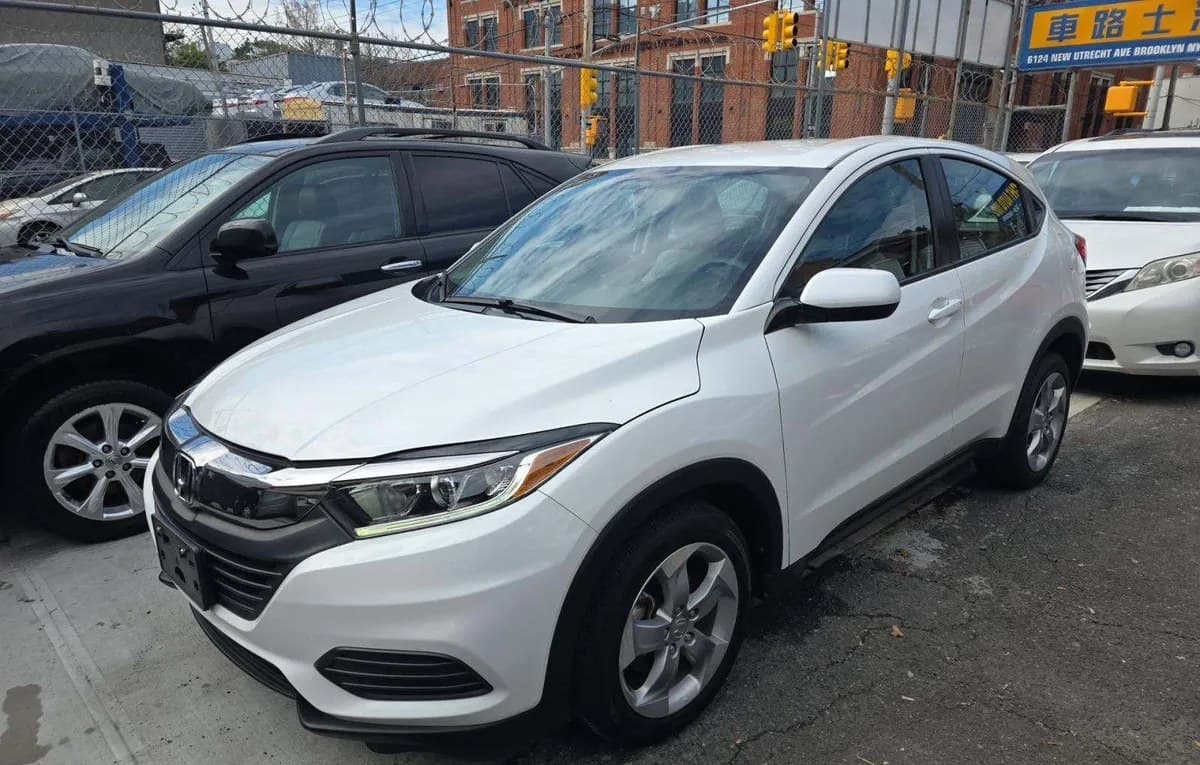 2021 HONDA HR-V LX 2