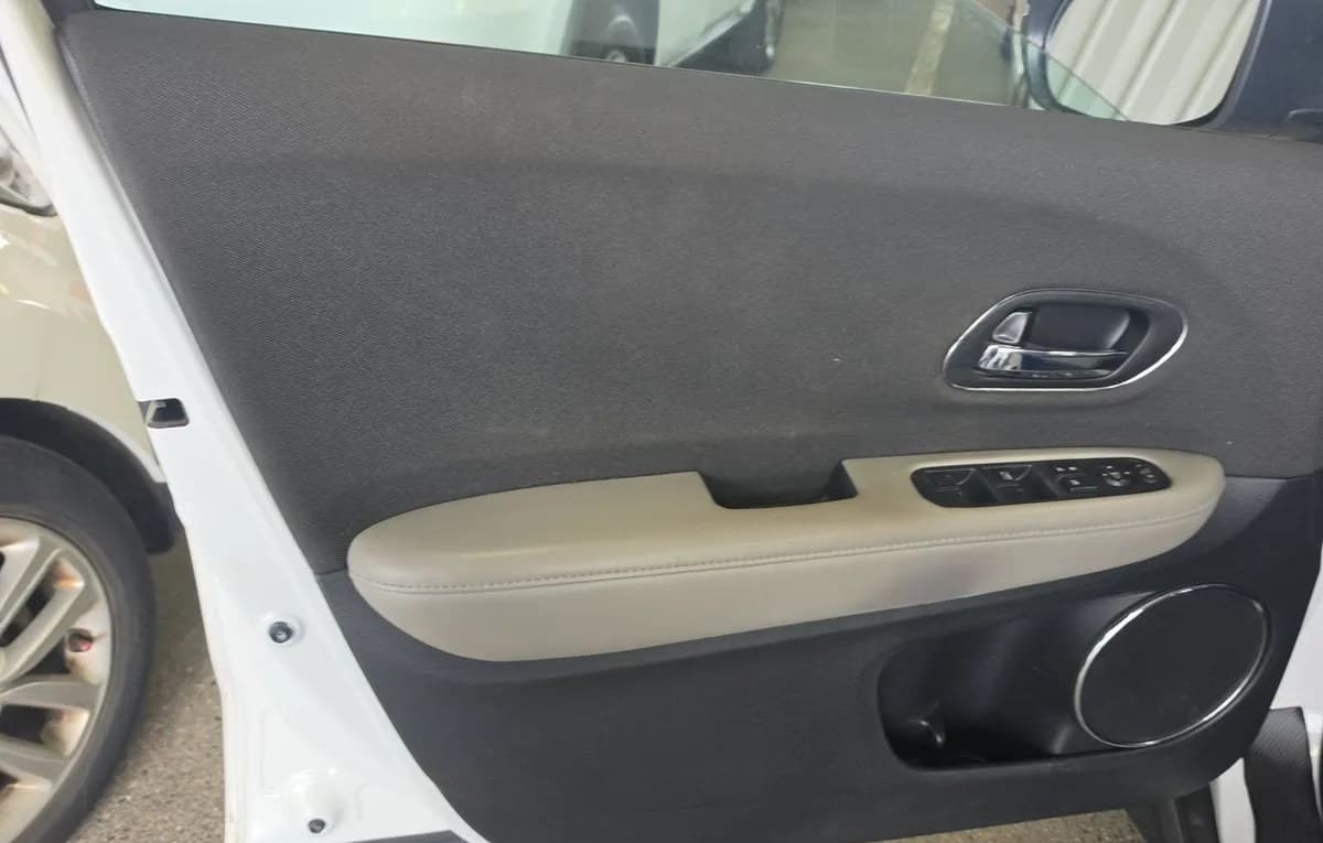 2020 HONDA HR-V EX 6