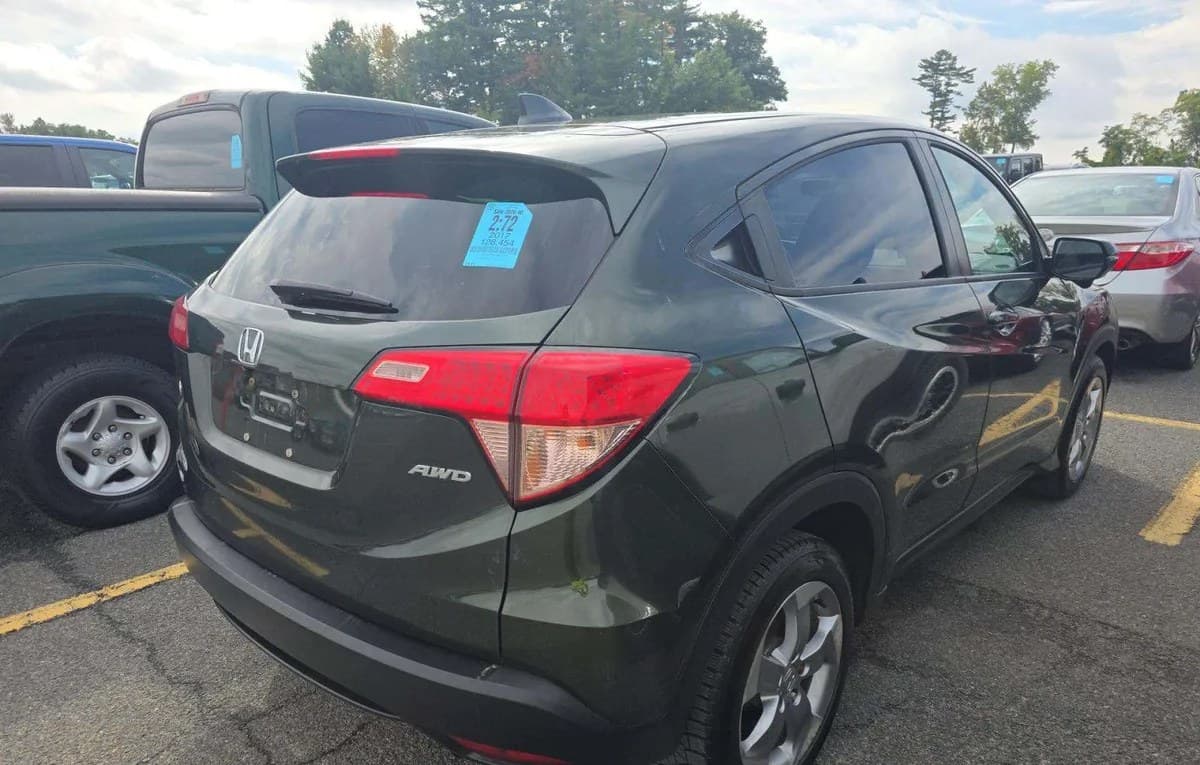 2017 HONDA HR-V EX 4