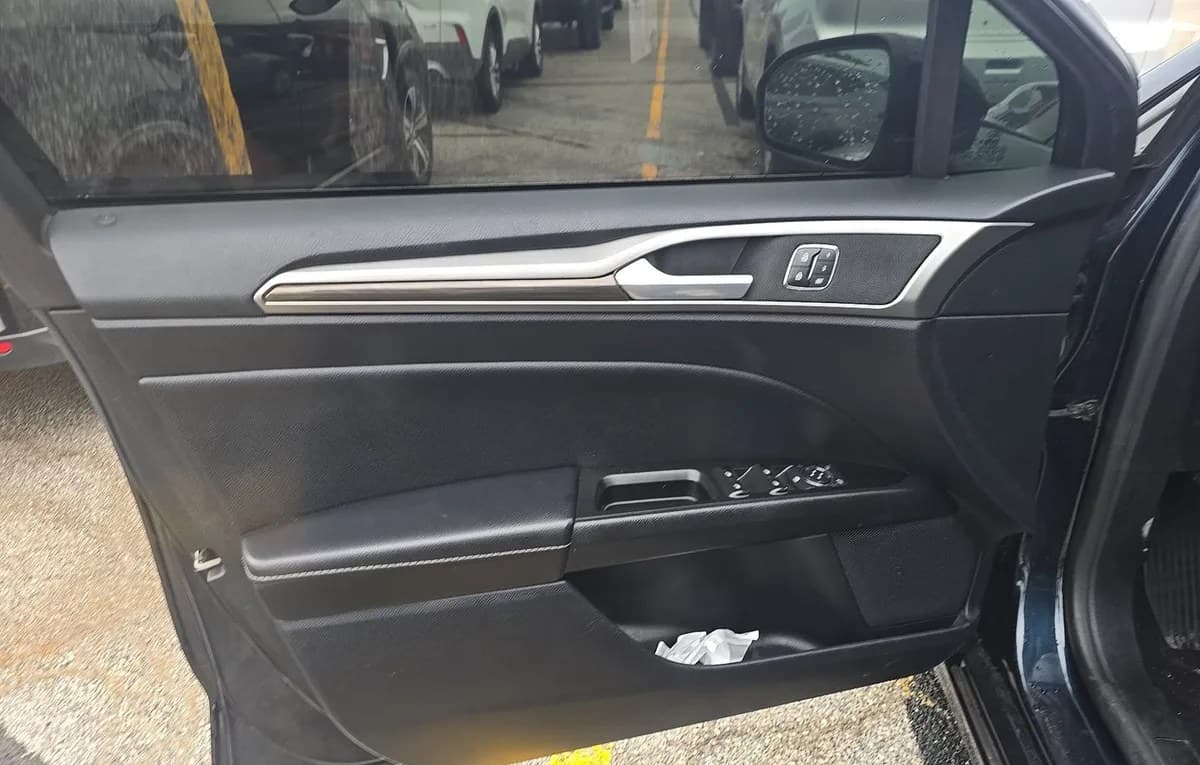 2020 FORD FUSION SEL 6