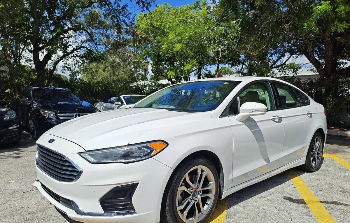 2020 FORD FUSION SEL 4