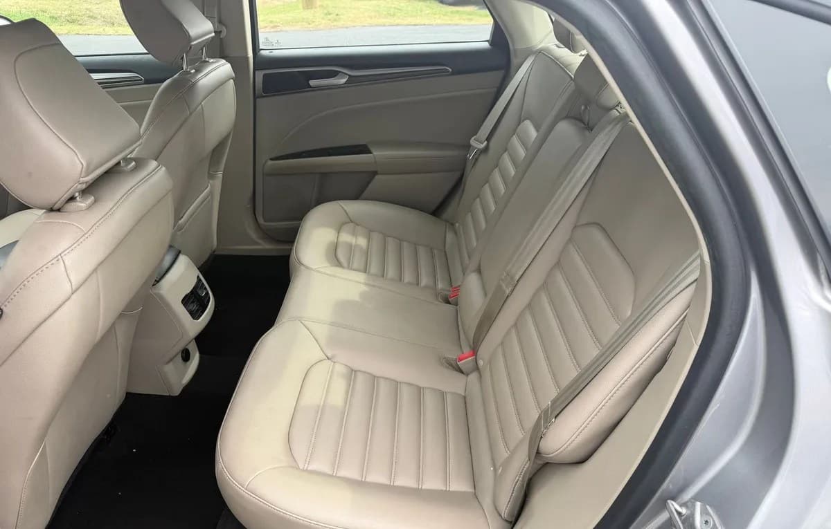 2020 FORD FUSION SEL 6