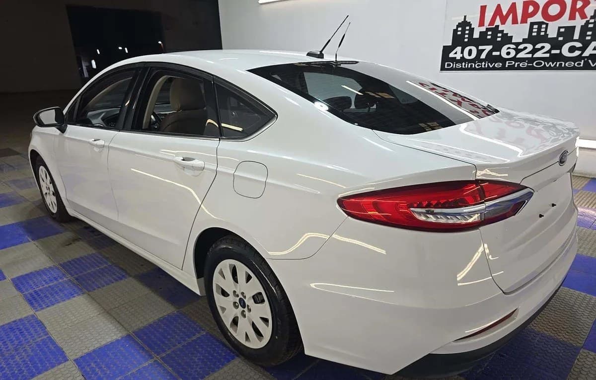 2019 FORD FUSION S 4