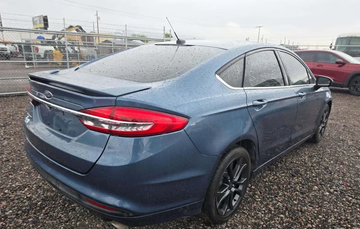 2018 FORD FUSION S 4