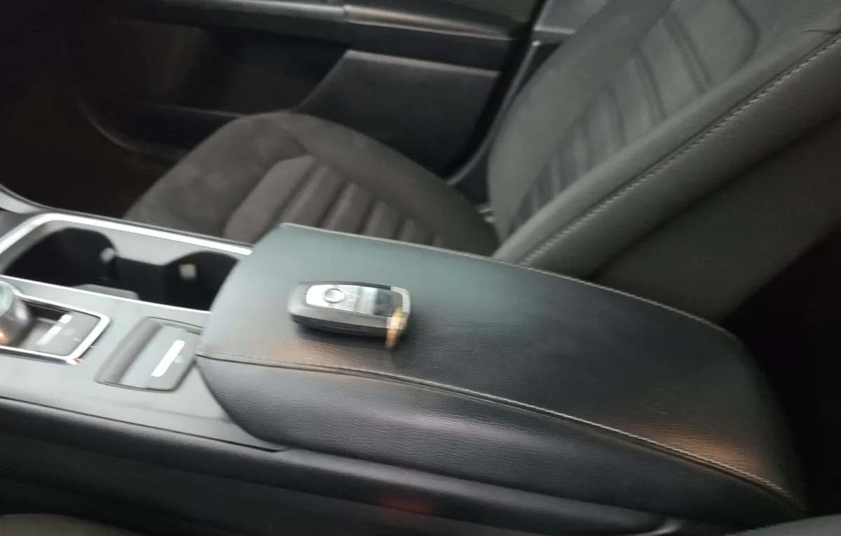 2018 FORD FUSION S 5