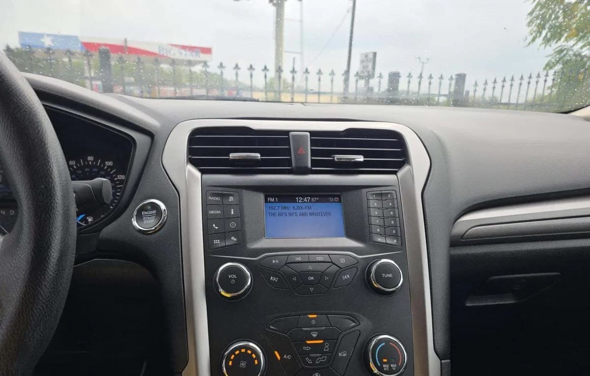 2020 FORD FUSION S 7