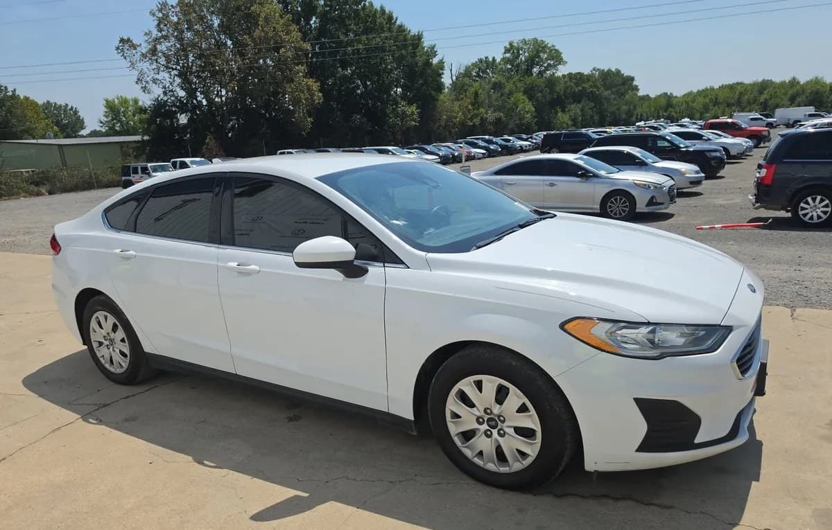 2020 FORD FUSION S 3