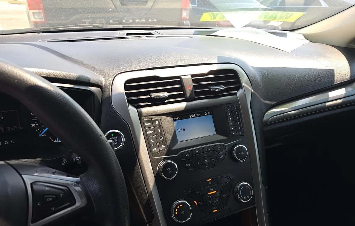 2020 FORD FUSION S 7
