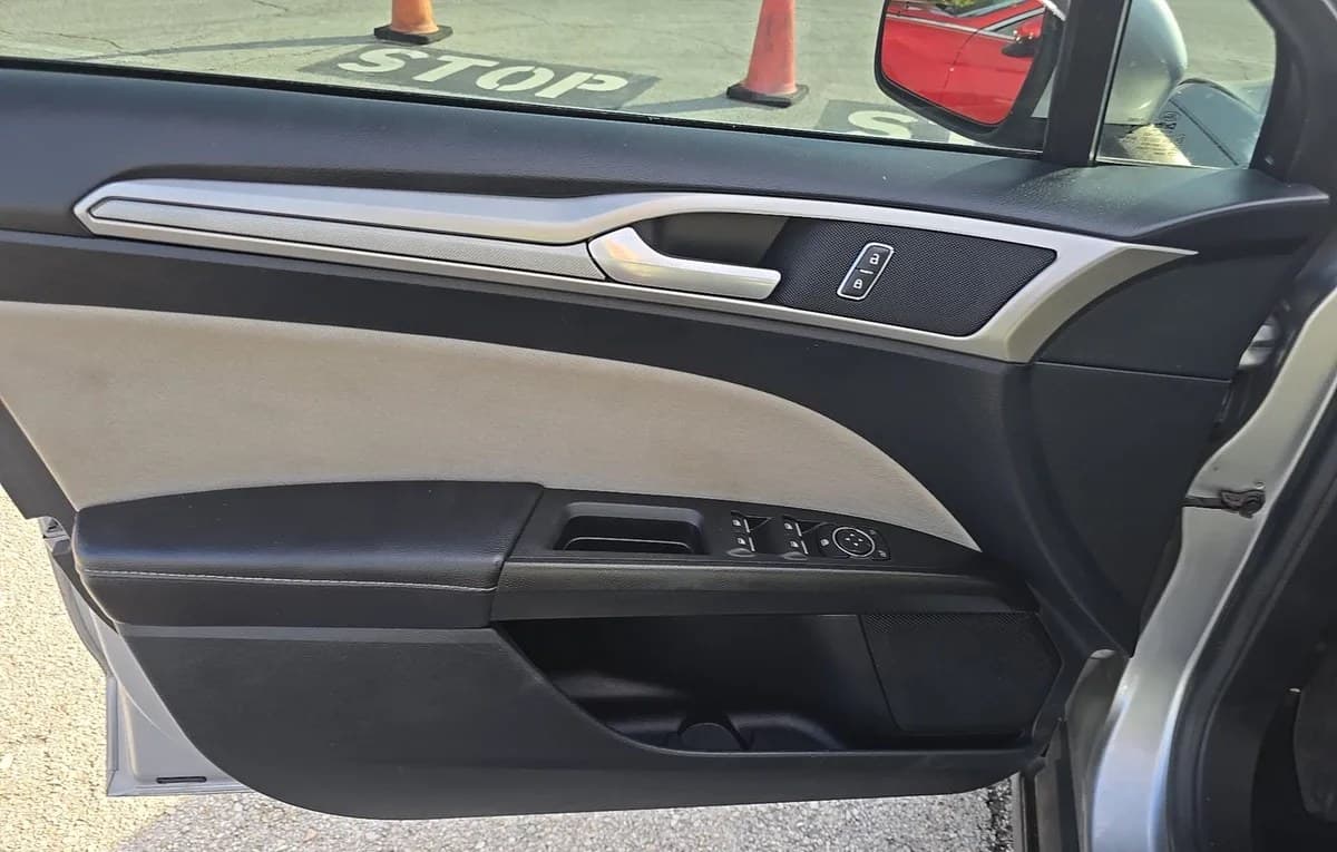 2020 FORD FUSION S 6
