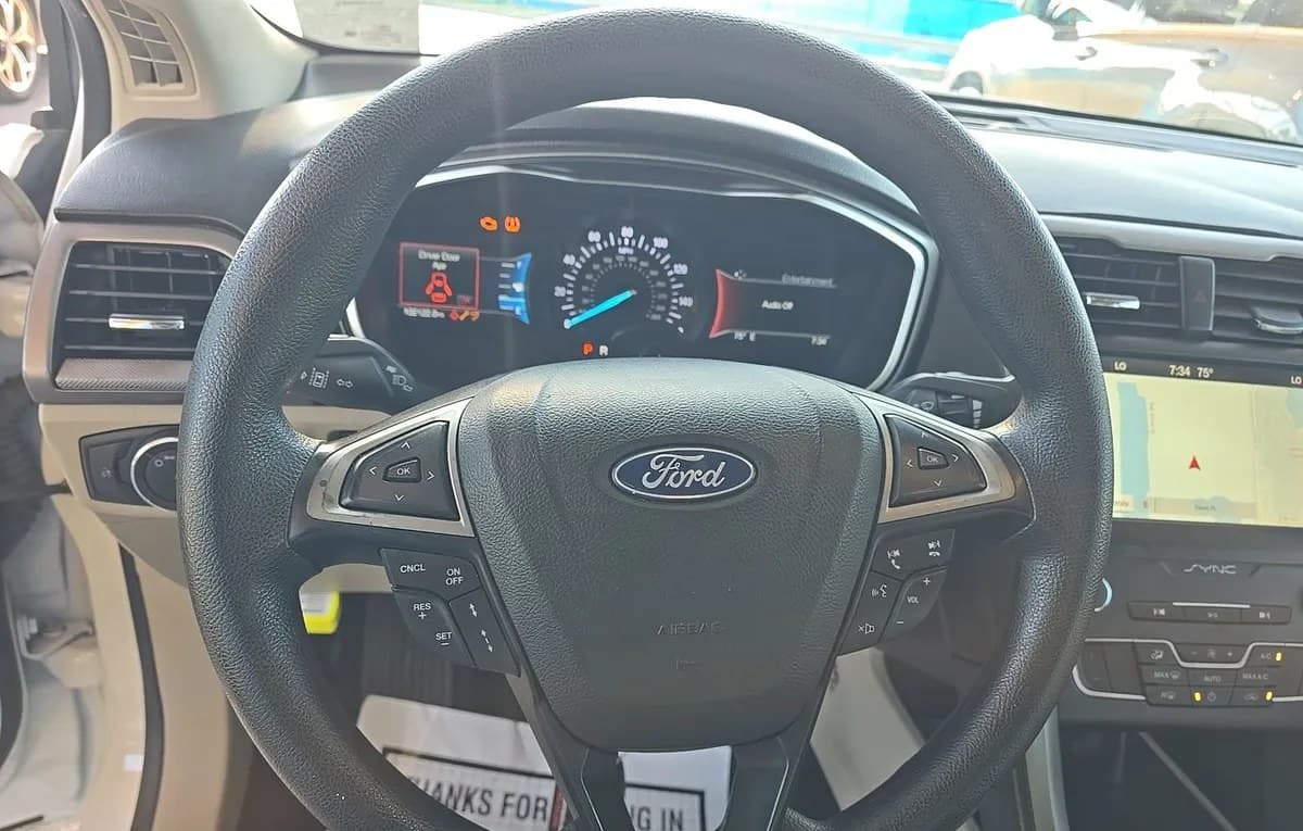 2019 FORD FUSION SE 6