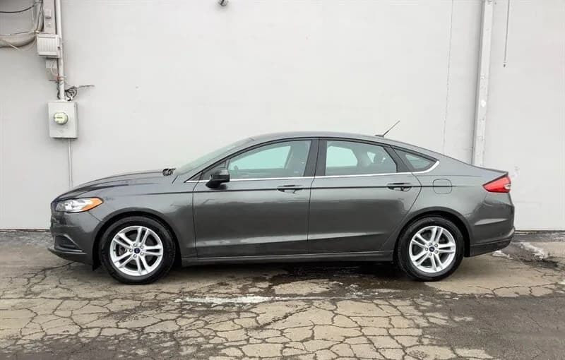 2018 FORD FUSION SE 4