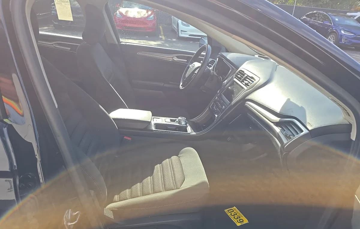 2019 FORD FUSION SE 5