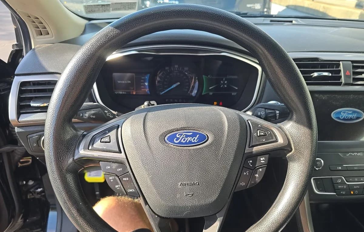 2019 FORD FUSION SE 7