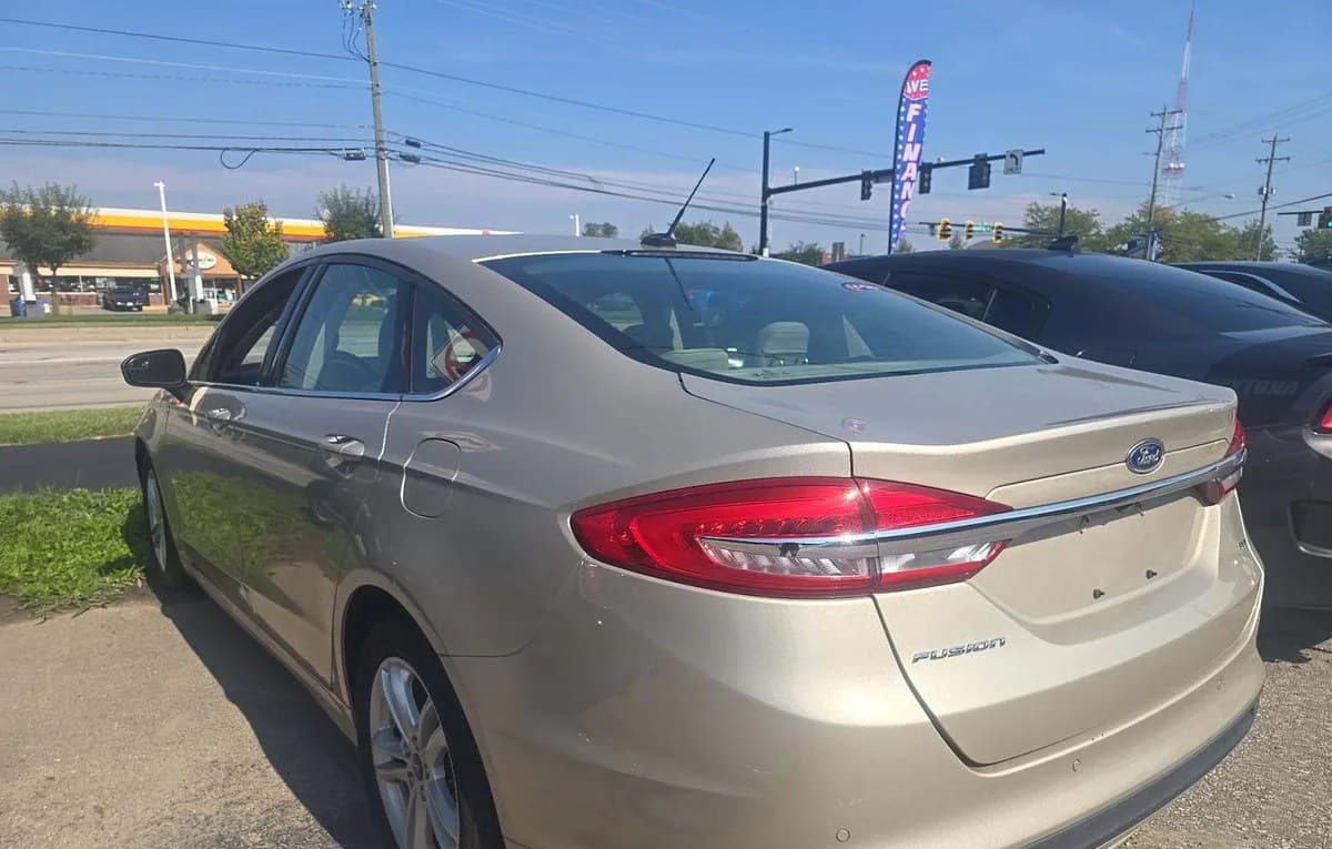 2018 FORD FUSION SE 3