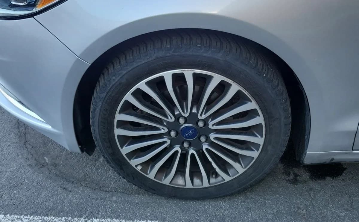 2017 FORD FUSION SE 3