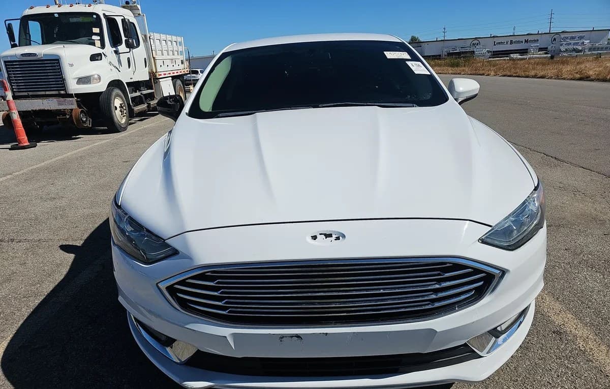 2017 FORD FUSION SE 3