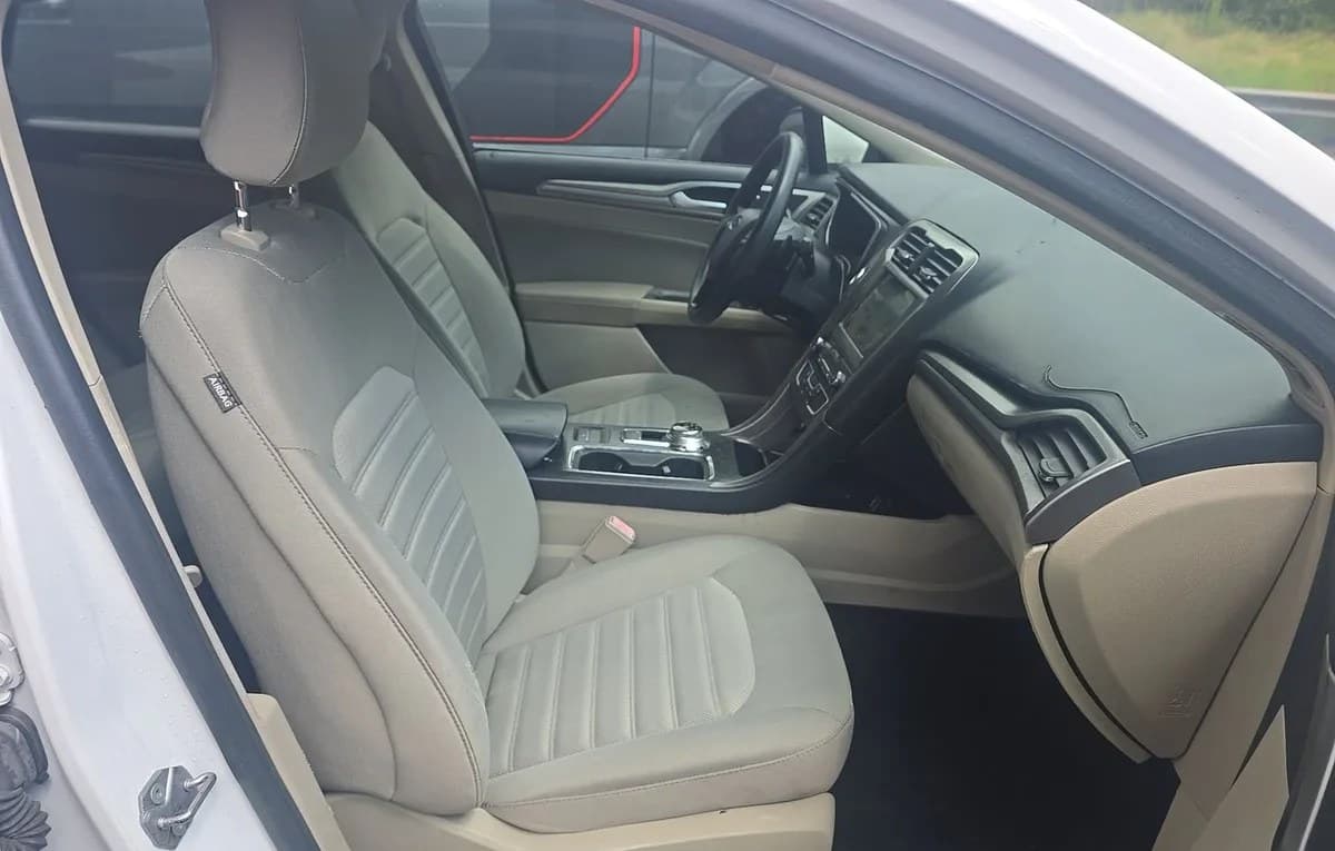 2019 FORD FUSION SE 5